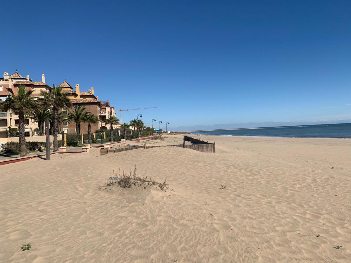 Primera Linea de Playa con Vistas al Mar Isla Canela Exterior foto